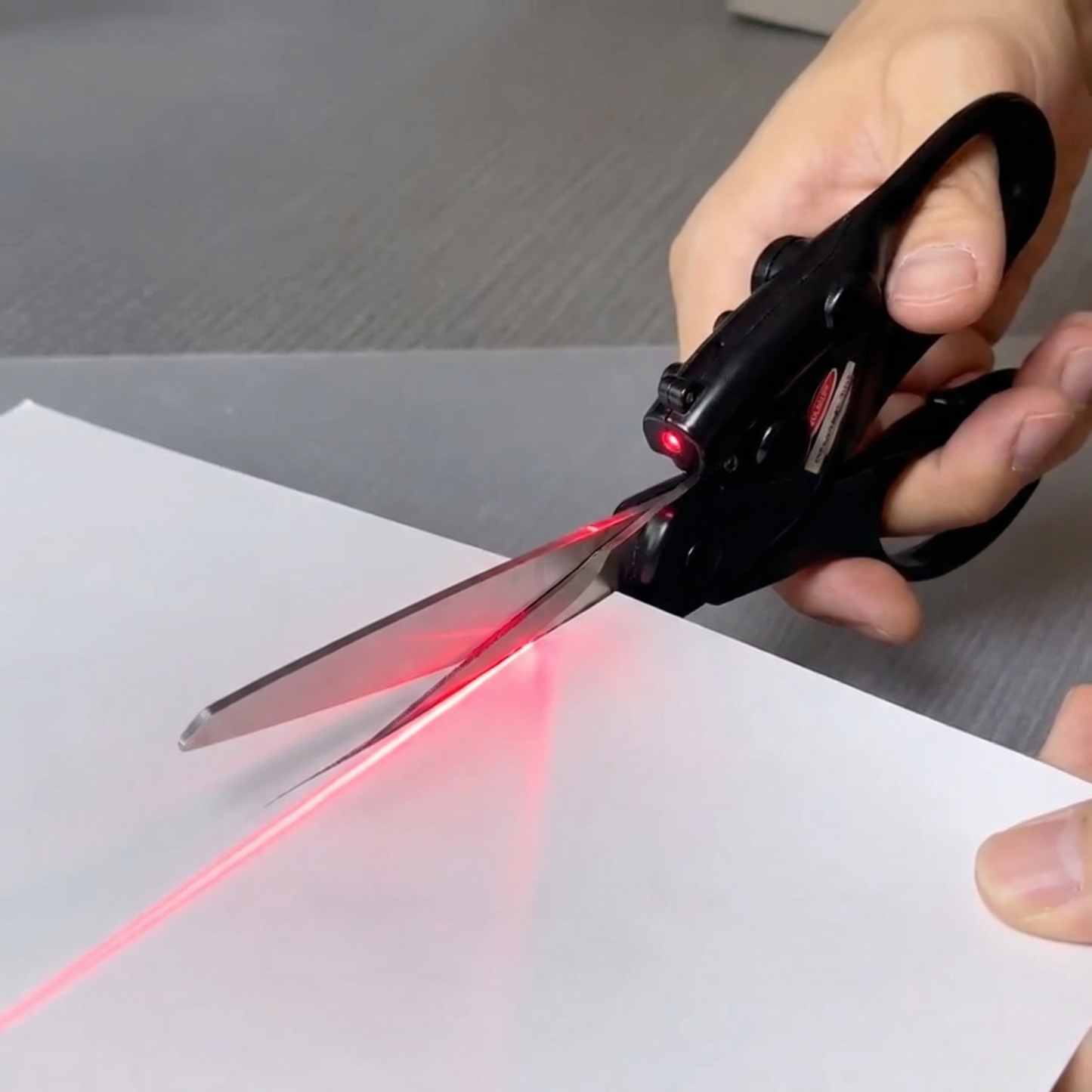 ProLine Laser Scissors™